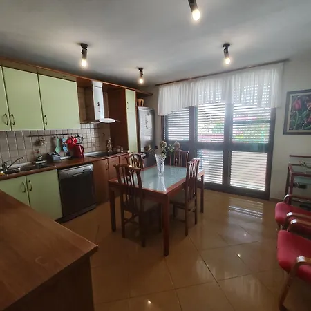 Appartement A Flower In *