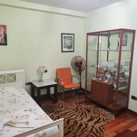 Lejlighed A Flower In