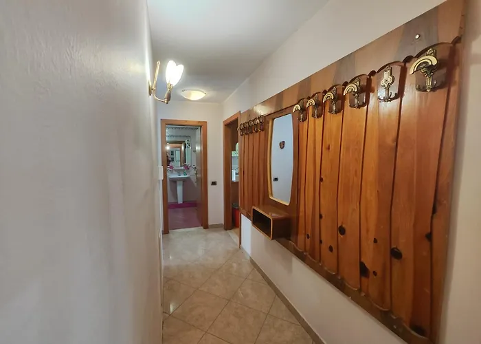 アパート A Flower In *