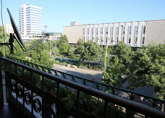 アパート A Flower In *